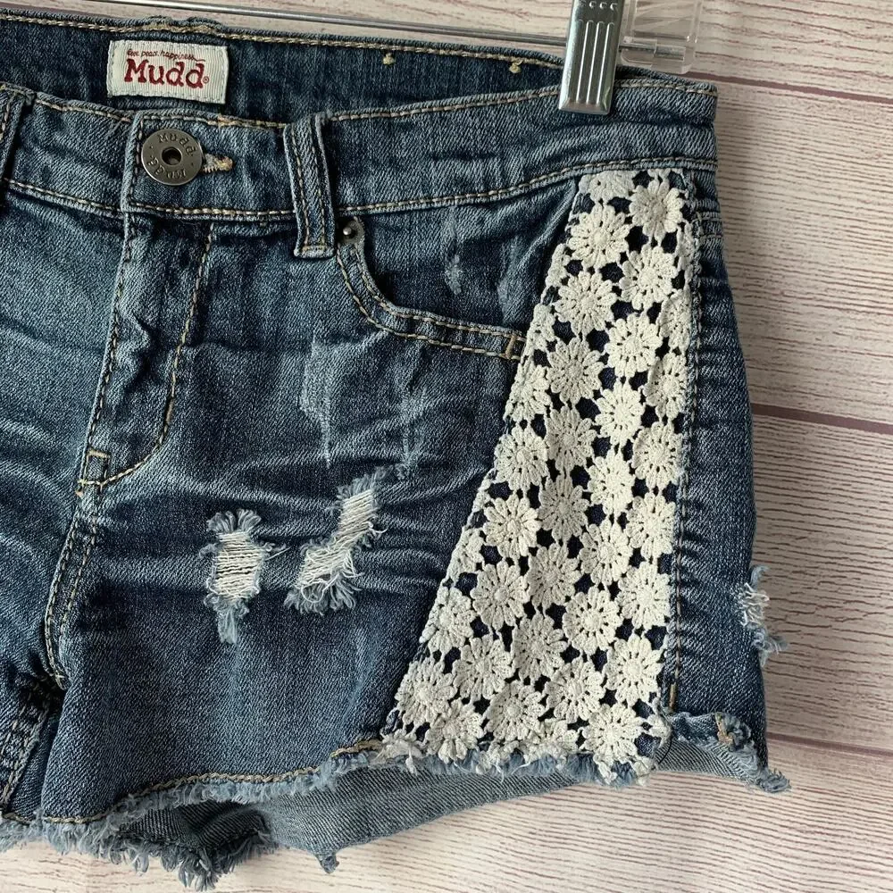 Mudd Juniors Distressed Jean Cutoff Shorts Crochet Lace Side Panels Y2K Size 7